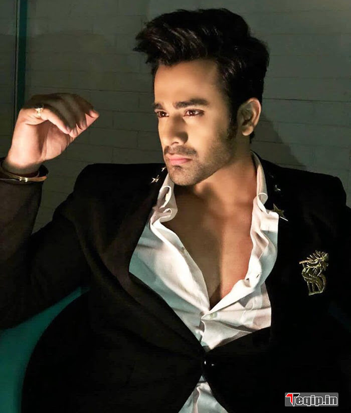 Some Pictures of Pearl V Puri