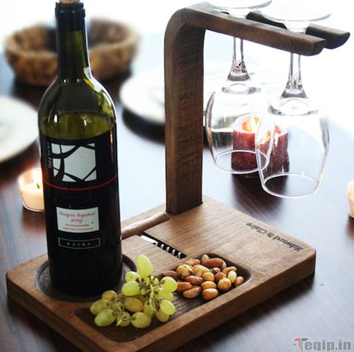 Customizable Wine Stand Board