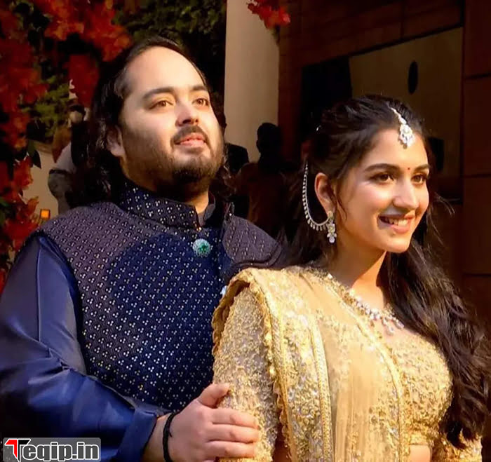 Some Photos of Anant Ambani & Radhika Merchant's Engagement Ceremony 