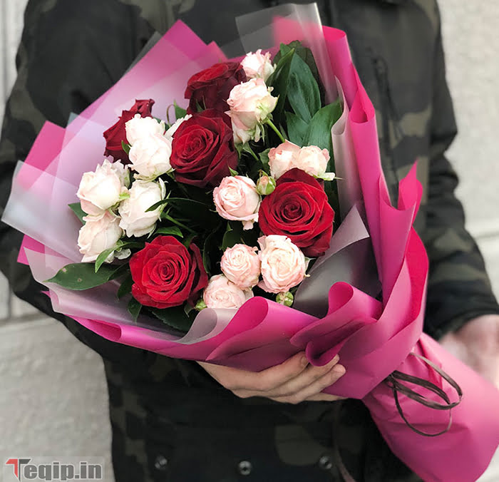 3. Valentine's Day A nontraditional flower bouquet